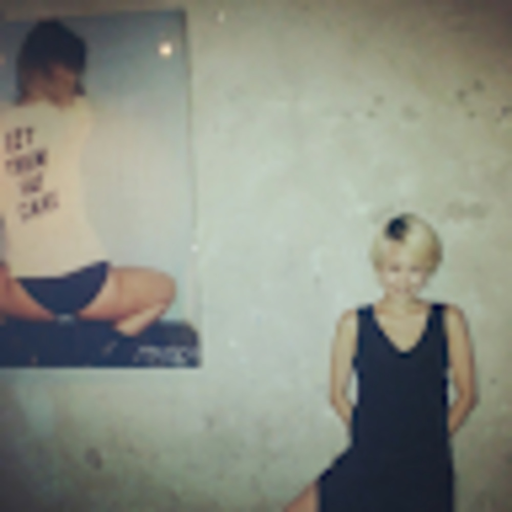 Meet your Posher, Celina